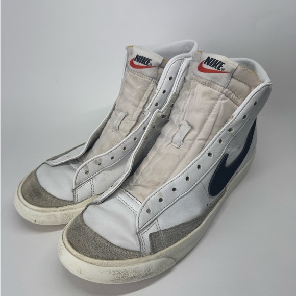 Nike Blazer Mid 77 No Laces, Men 9, White Black BQ6806-100 - Picture 1 of 8